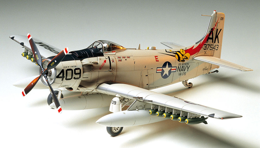 ダグラス A-1H スカイレーダー アメリカ海軍 プラモデル (タミヤ 1/48 傑作機シリーズ No.058) 商品画像_2