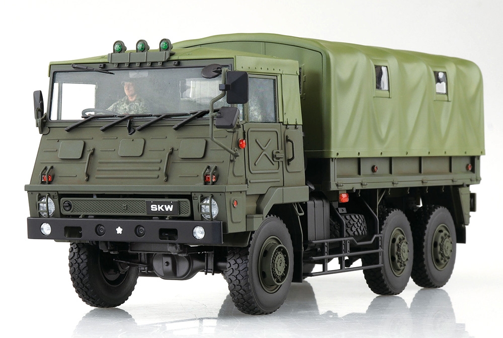 陸上自衛隊 73式大型トラック 3トン半 (ISUZU SKW-464) プラモデル (アオシマ 1/35 ミリタリーモデルキット No.002) 商品画像_2