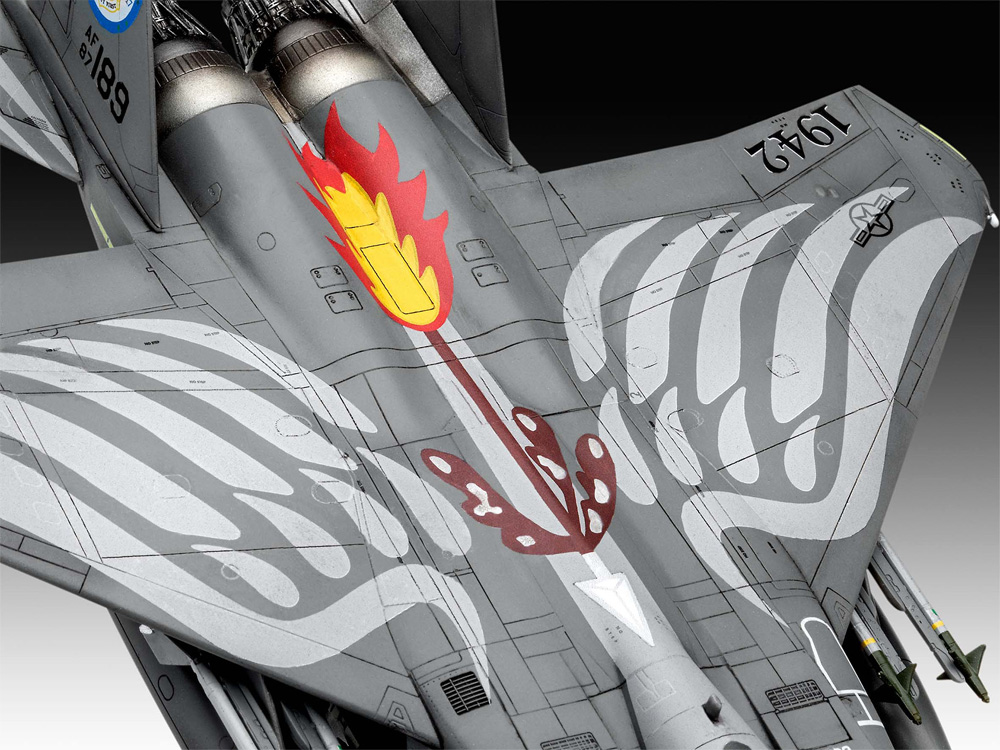 F-15E ストライクイーグル プラモデル (レベル 1/72 Aircraft No.03841) 商品画像_3