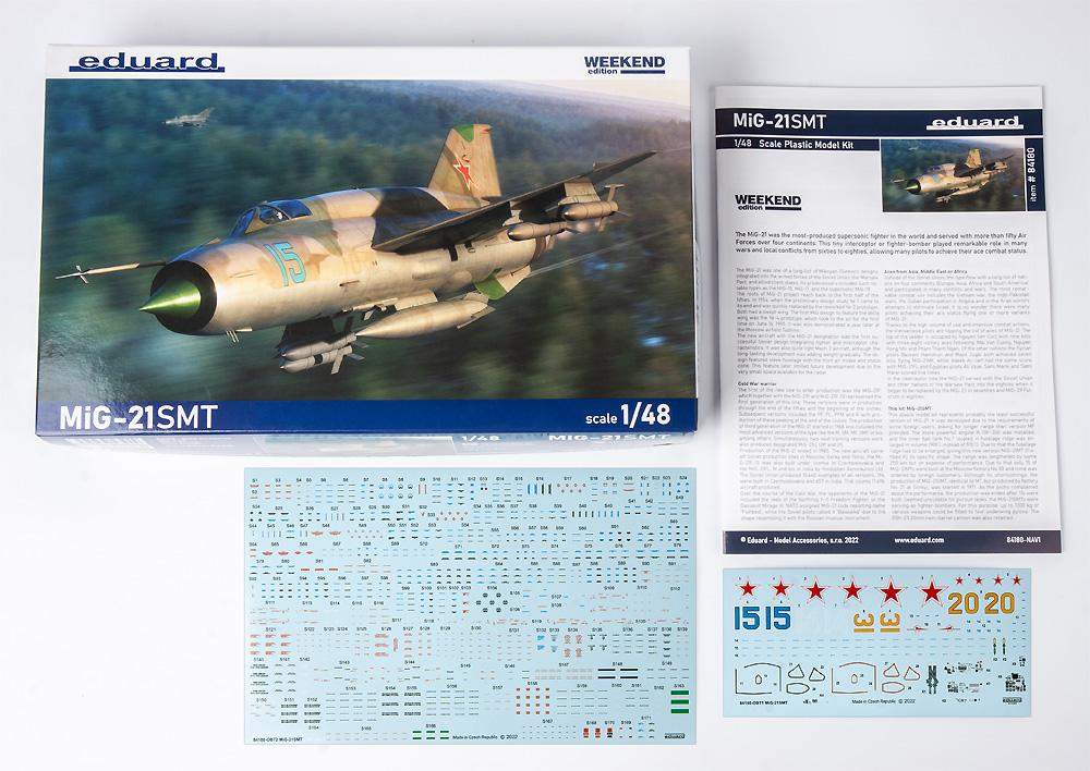 MiG-21SMT プラモデル (エデュアルド 1/48 ウィークエンド エディション No.84180) 商品画像_1