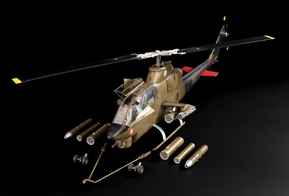 AH-1G コブラ 初期型 ベトナム戦争 ハイテック プラモデル (スペシャルホビー 1/32 エアクラフト No.SH32082) 商品画像_4