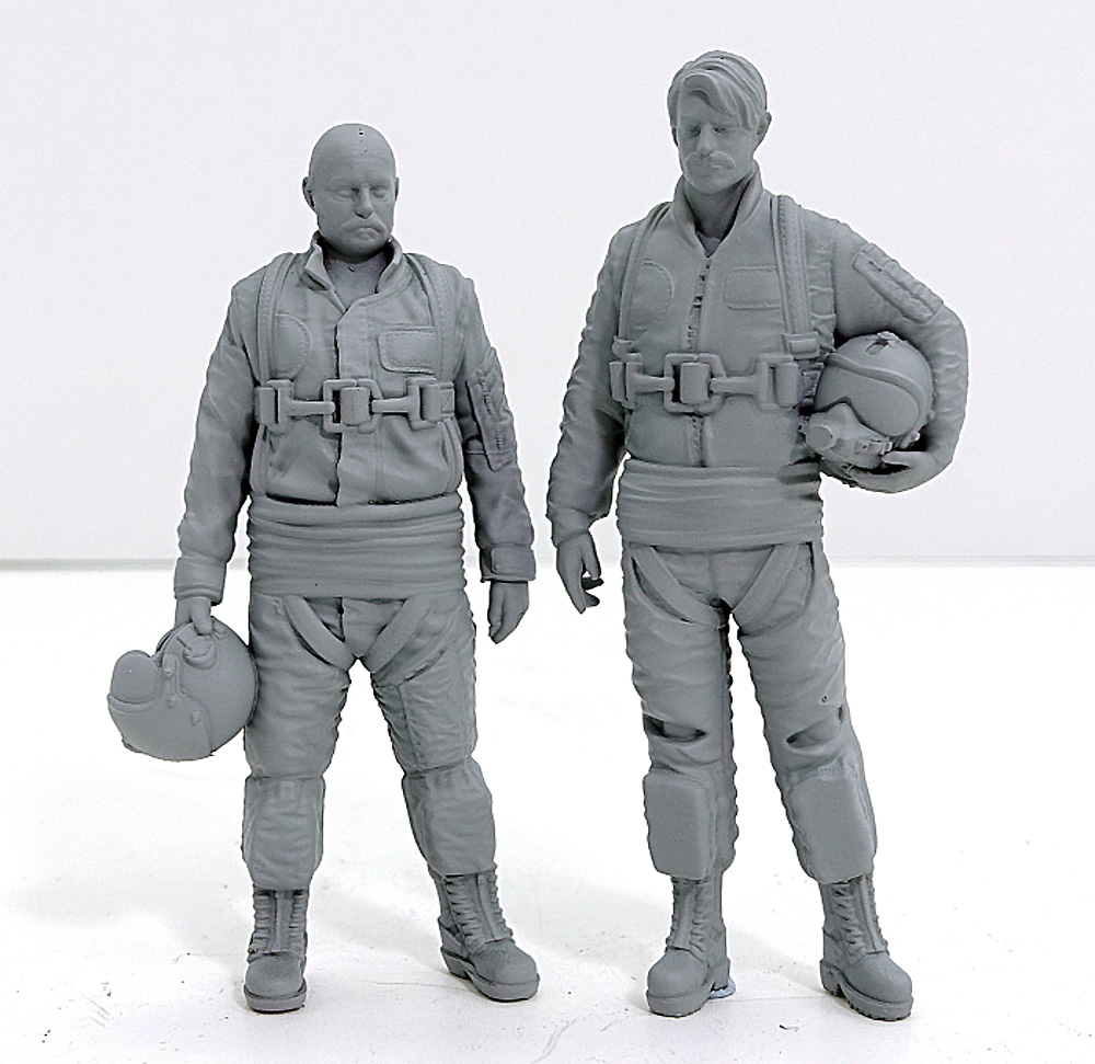 1/32 現用 イラン空軍 パイロットセット レジン (トリファクトリー MILITARY FIGURE SERIES No.MF-024A) 商品画像_3