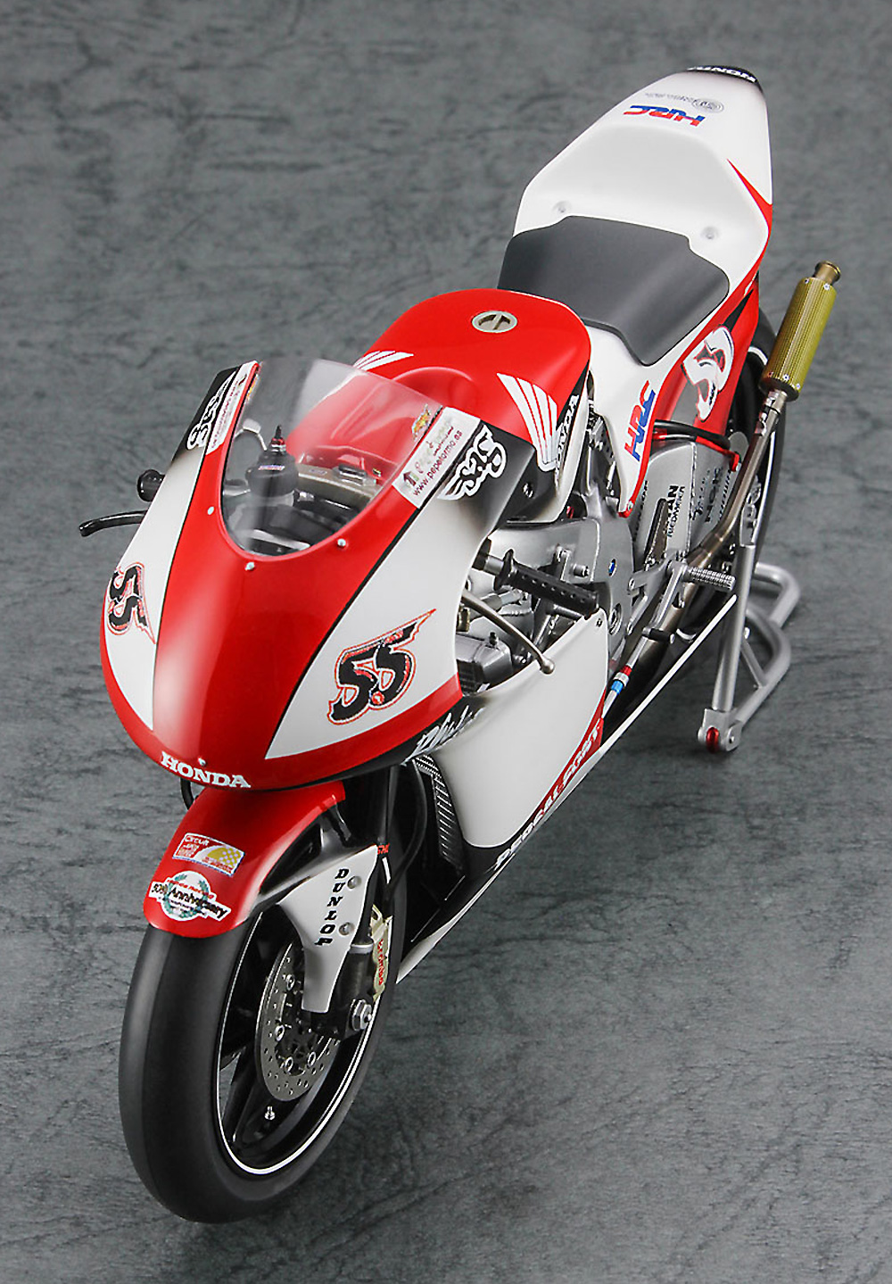 ホンダ RS250RW 2009 WGP250 プラモデル (ハセガワ 1/12 バイク 限定生産 No.21742) 商品画像_4