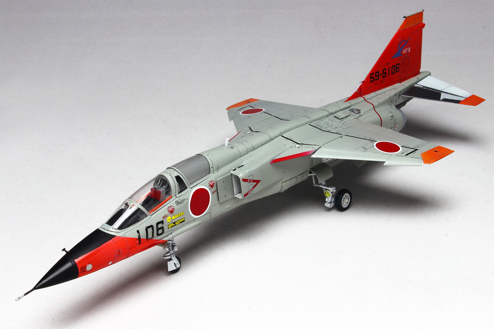 航空自衛隊 FS-T2改 (T-2特別仕様機) パイロットフィギュア付き プラモデル (プラッツ 航空自衛隊機シリーズ No.AC-059) 商品画像_3