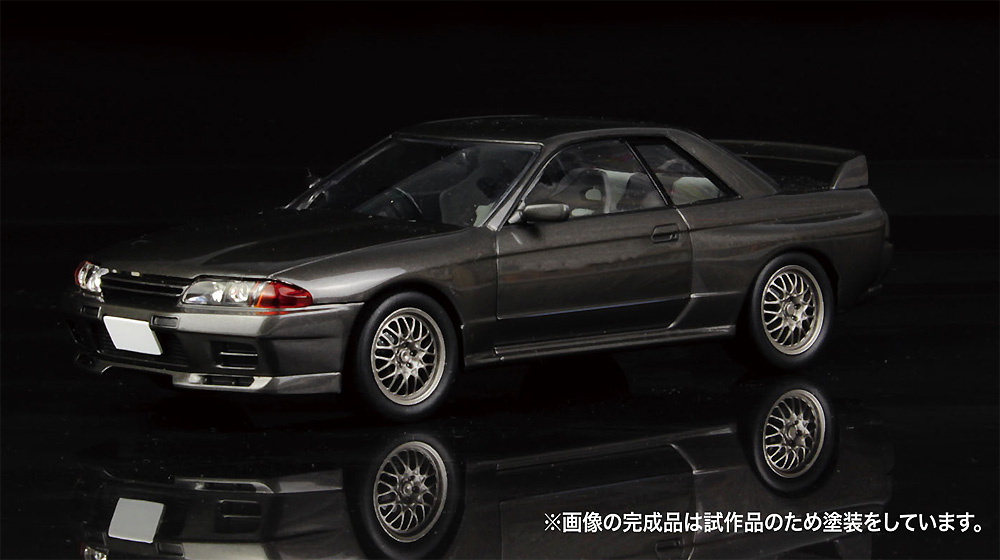 ニッサン スカイライン GT-R V・Spec 2 ガングレーメタリック プラモデル (MONO 1/32 オートモービルキット No.MN006) 商品画像_2