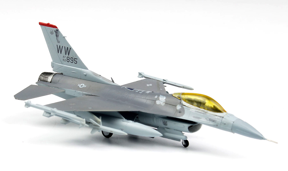 アメリカ空軍戦闘機 F-16C ファイティングファルコン 三沢基地 第35戦闘航空団 (2機セット) プラモデル (プラッツ 1/144 プラスチックモデルキット No.PF-055) 商品画像_3