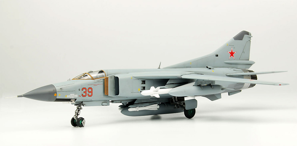 ソ連空軍戦闘機 MiG-23MF フロッガーB ソビエト連邦空軍 プラモデル (プラッツ プラッツ×イタレリ 航空機シリーズ No.TPA-019) 商品画像_3