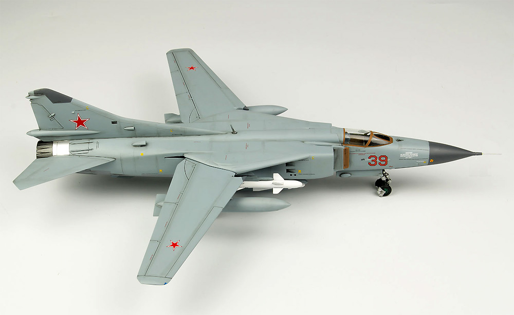 ソ連空軍戦闘機 MiG-23MF フロッガーB ソビエト連邦空軍 プラモデル (プラッツ プラッツ×イタレリ 航空機シリーズ No.TPA-019) 商品画像_4