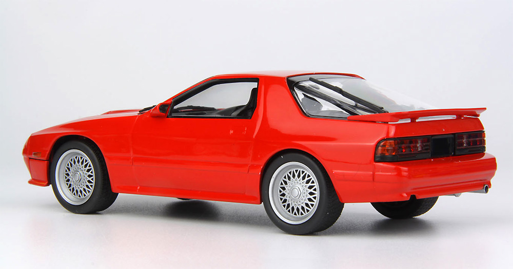 マツダ サバンナ RX-7 (FC3S) ブレイズレッド プラモデル (MONO 1/32 オートモービルキット No.MN008) 商品画像_3