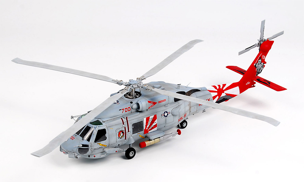 SH-60B シーホーク HSL-51 ウォーローズ アメリカ海軍 対潜ヘリコプター プラモデル (ウルフパック ウルフパックデザイン プレミアムエディションキット No.WP14807) 商品画像_4