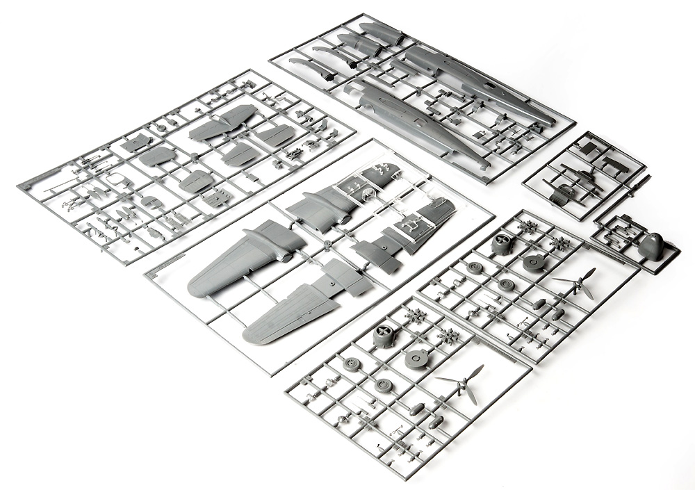 ガンズ・バニー B-25J  ガンノーズ プラモデル (エデュアルド 1/72 リミテッド エディション No.2139) 商品画像_3