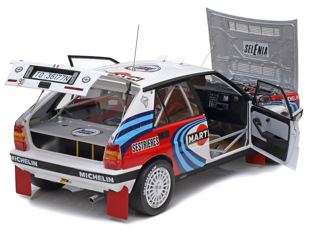 ランチア デルタ HF インテグラーレ 16V プラモデル (イタレリ 1/12 カーモデル No.4709) 商品画像_4