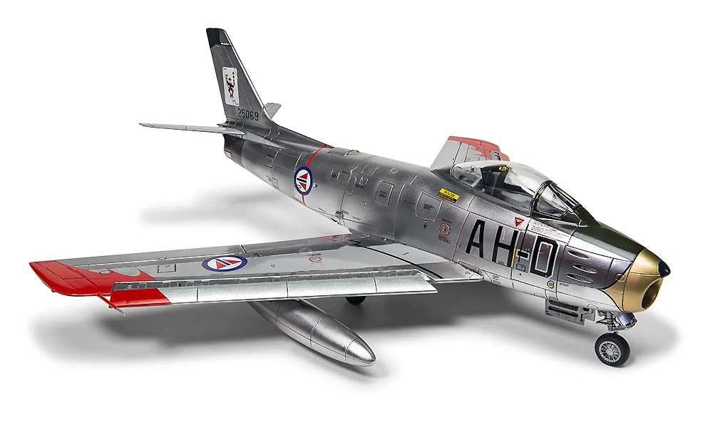 ノースアメリカン F-86F-40 セイバー プラモデル (エアフィックス 1/48 ミリタリーエアクラフト No.A08110) 商品画像_4