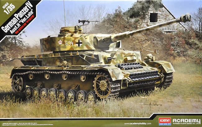 ドイツ 4号戦車H型 後期型 プラモデル (アカデミー 1/35 Armors No.13528) 商品画像