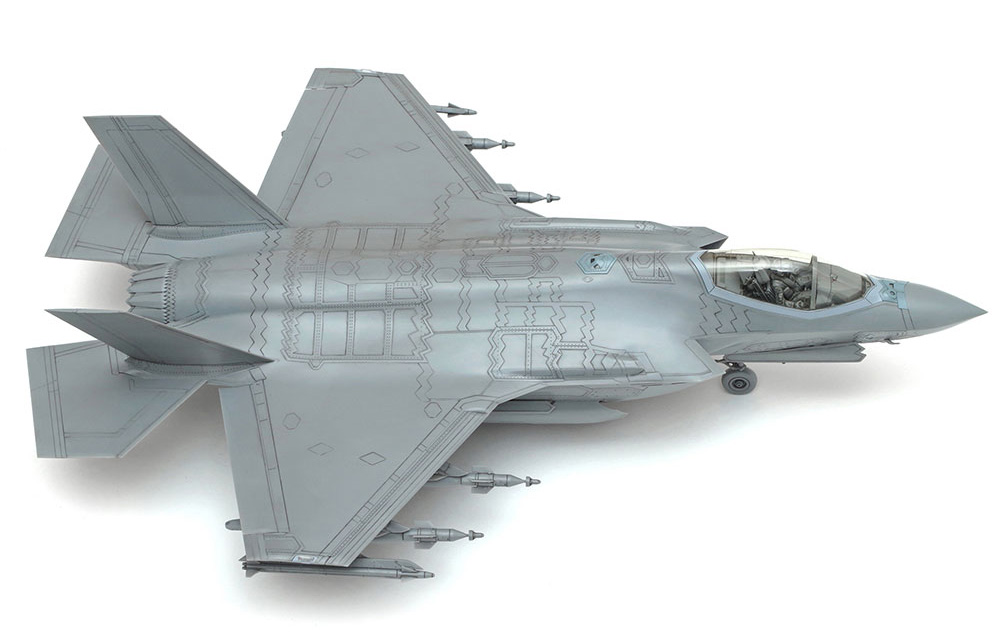 ロッキード マーチン F-35A ライトニング 2 プラモデル (タミヤ 1/48 傑作機シリーズ No.124) 商品画像_1