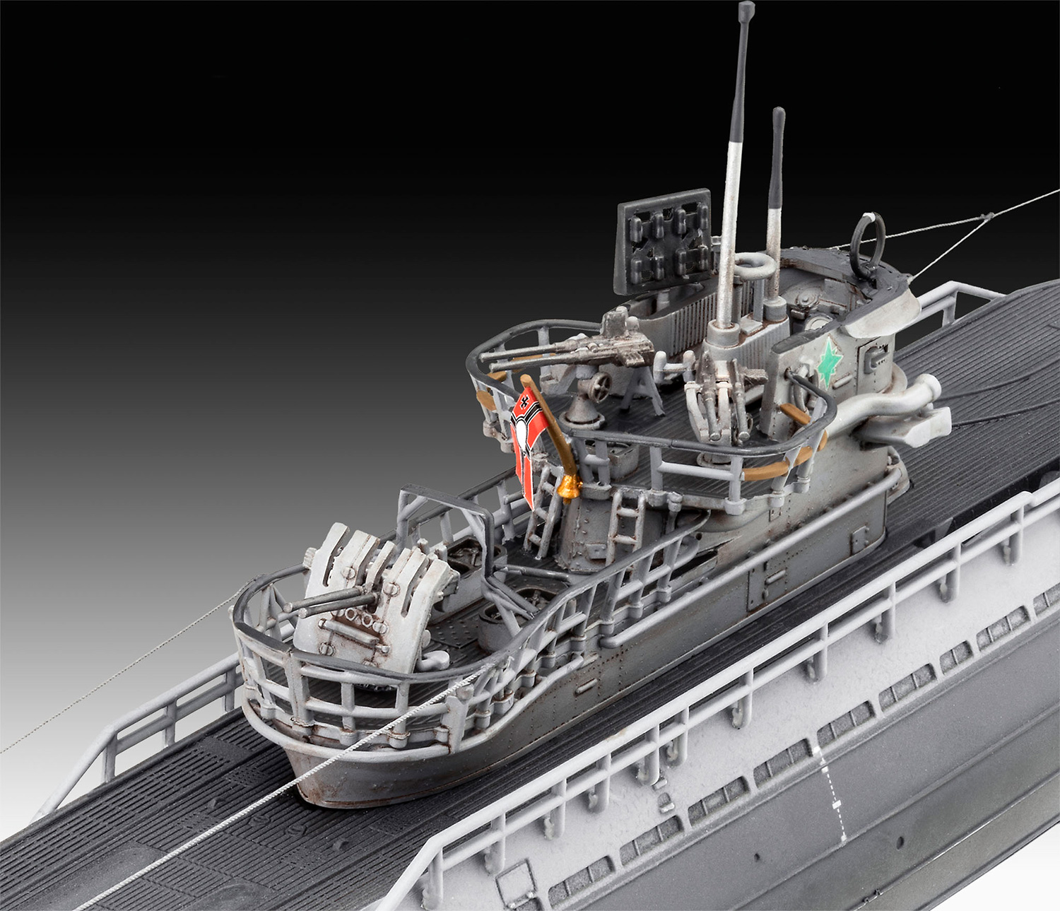 ドイツ潜水艦 Type 9 C/40 プラモデル (レベル 1/144 艦船モデル No.05167) 商品画像_4