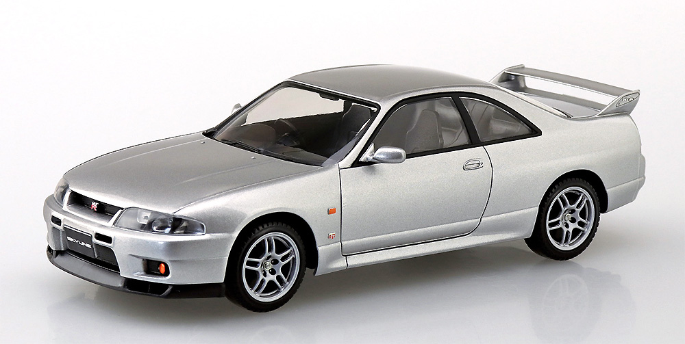 ニッサン R33 スカイライン GT-R ソニックシルバー プラモデル (アオシマ ザ・スナップキット No.015-D) 商品画像_1