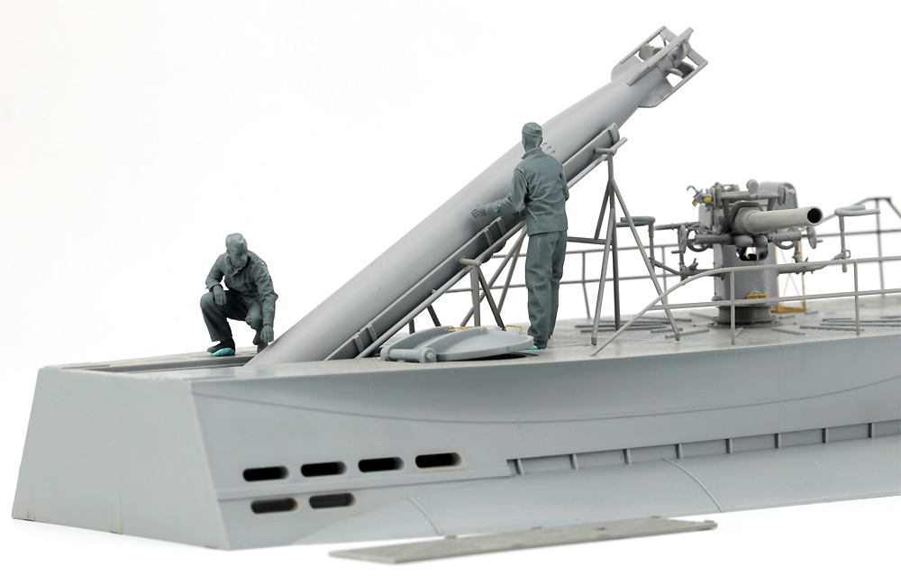 ドイツ 潜水艦 乗組員 & 指揮官 5体セット レジン (ボーダーモデル 1/35 ミリタリー No.BR003) 商品画像_4