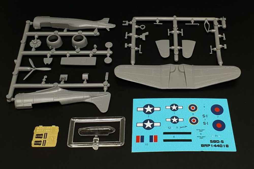 SBD-5 ドーントレス 大西洋戦線 プラモデル (ブレンガン 1/144 Plastic kits (プラスチックキット) No.BRP144018) 商品画像_1