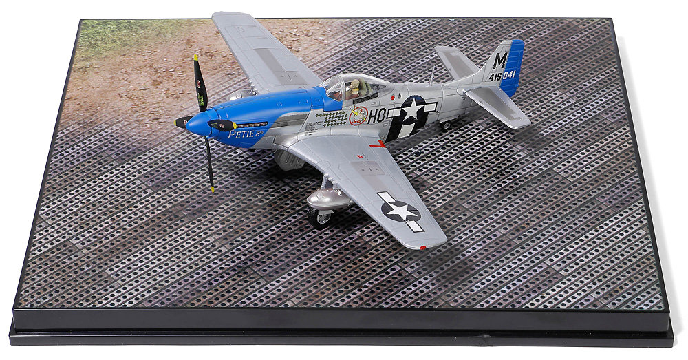 アメリカ軍 P-51D マスタング ペティサード ジョン・C・メイヤー 487戦闘機中隊 1944年 完成品 (ウォルターソンズ メタルプラウド No.55303) 商品画像_2