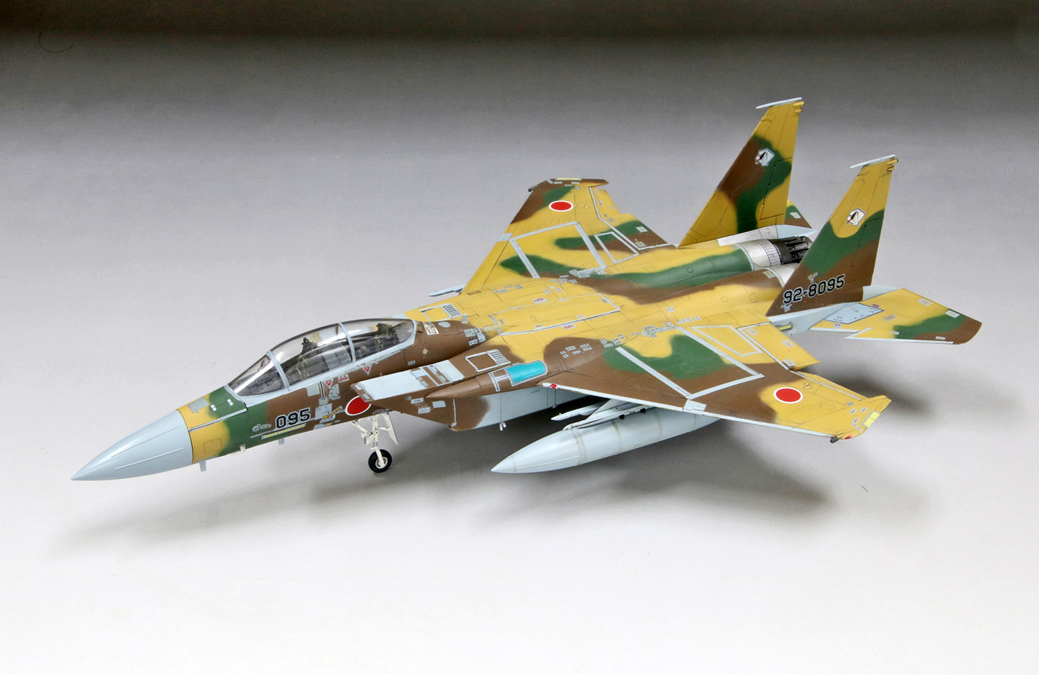 航空自衛隊 F-15DJ アグレッサー 095号機 茶/薄茶/深緑 プラモデル (ファインモールド 1/72 航空機 限定品 No.FK001) 商品画像_2