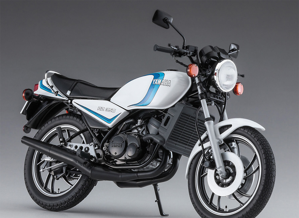 ヤマハ RZ350（4U0） （1981） プラモデル (ハセガワ 1/12 バイクシリーズ No.BK-015) 商品画像_1