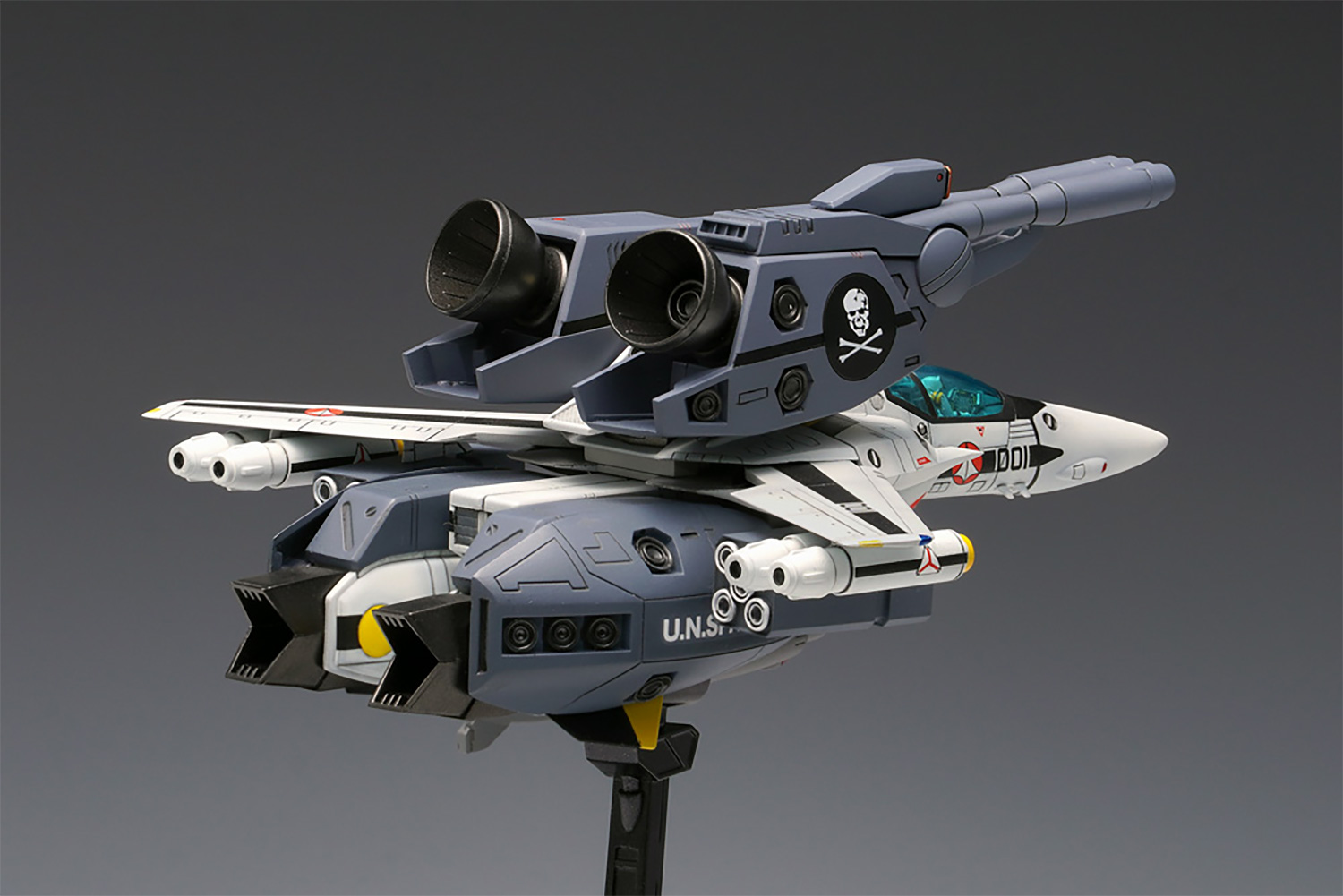 VF-1S ストライクバルキリー ファイター コンバーチブルキット 一条輝機、ロイ・フォッカー機 選択仕様 プラモデル (ウェーブ 超時空要塞マクロス シリーズ No.015) 商品画像_3