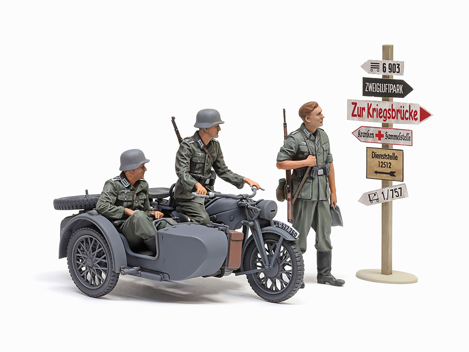 ドイツ軍用サイドカー KS600 プラモデル (タミヤ 1/35 ミリタリーミニチュアシリーズ No.384) 商品画像_1