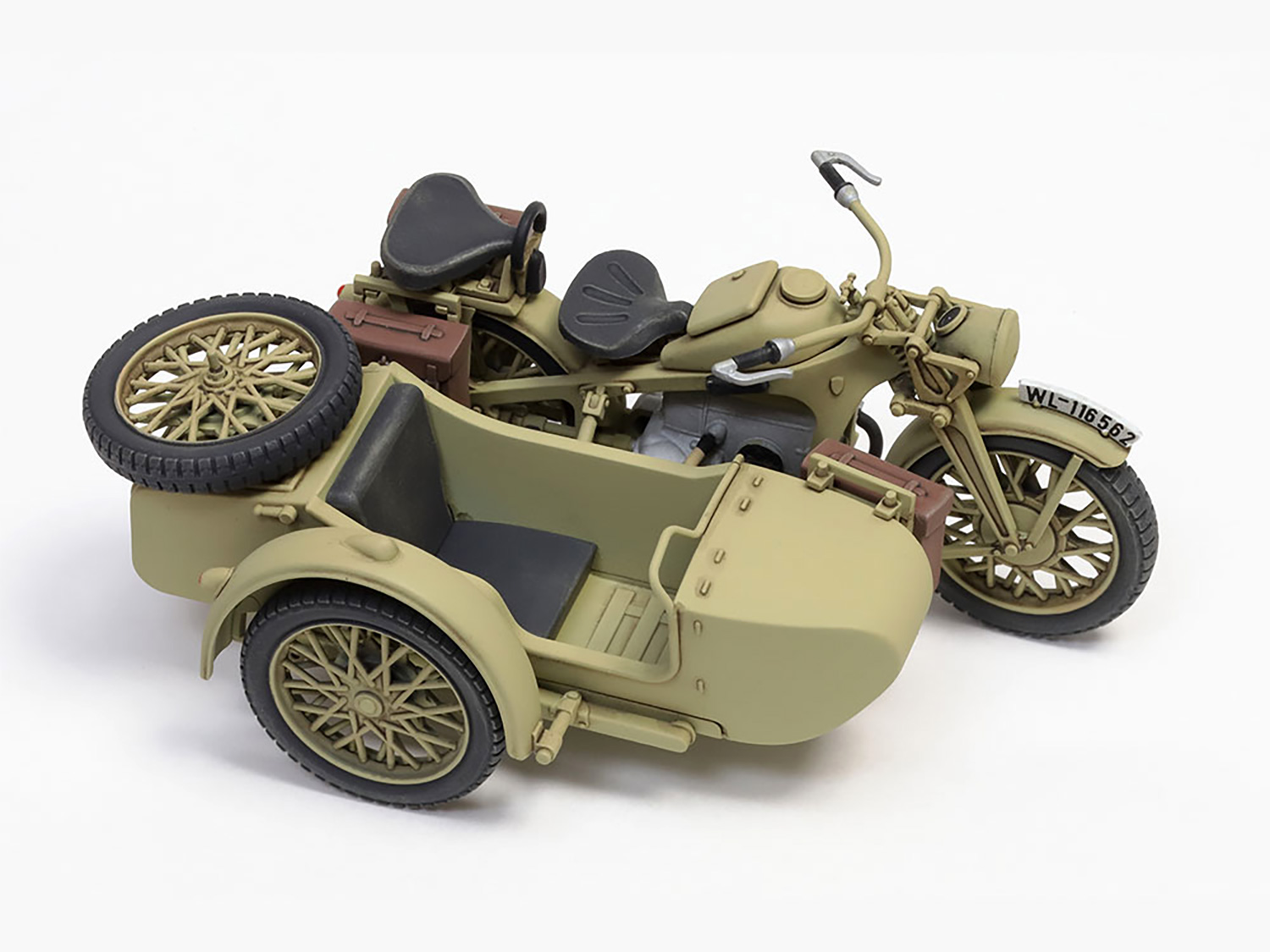 ドイツ軍用サイドカー KS600 プラモデル (タミヤ 1/35 ミリタリーミニチュアシリーズ No.384) 商品画像_3