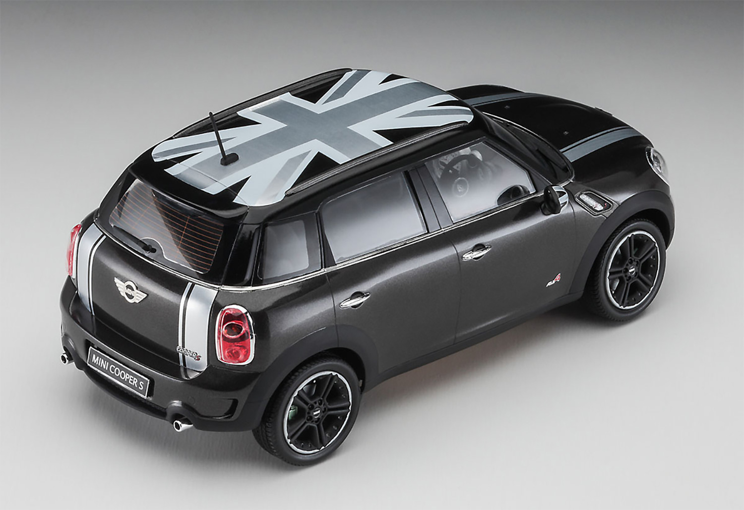 ミニ クロスオーバー ブラックジャック プラモデル (ハセガワ 1/24 自動車 限定生産 No.20704) 商品画像_2