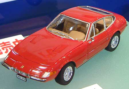 フェラーリ 365GTB4 デイトナ プラモデル (レベル カーモデル No.07373) 商品画像_2