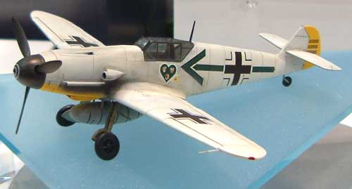 メッサーシュミット Bf109F トラウトロフト プラモデル (ハセガワ 1/48 飛行機 限定生産 No.09579) 商品画像_2