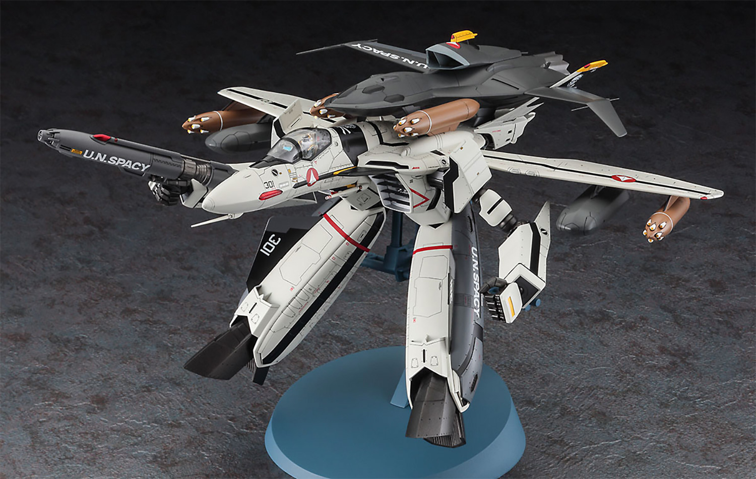 VF-0S ガウォーク w/ゴースト  マクロスゼロ プラモデル (ハセガワ マクロスシリーズ No.65889) 商品画像_1