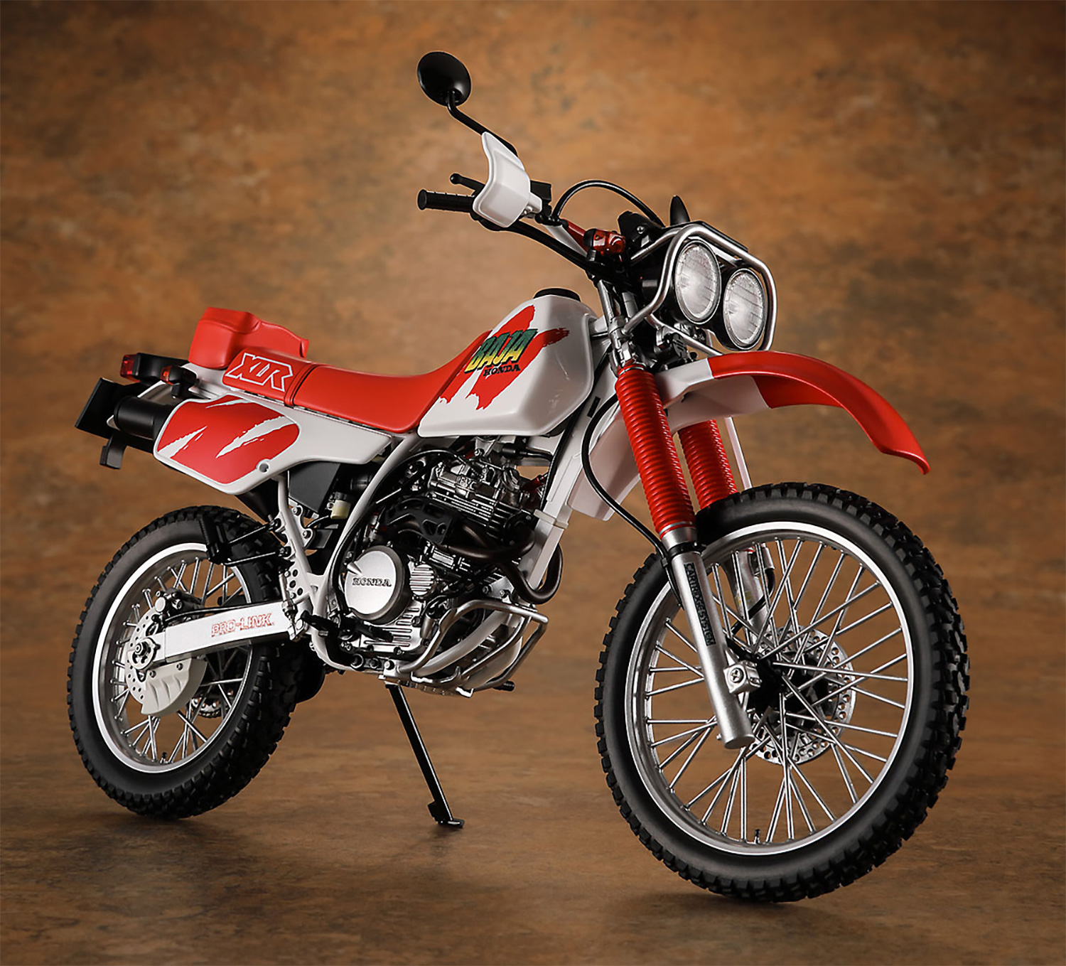 ホンダ XLR BAJA (MD22) (1991) プラモデル (ハセガワ 1/12 バイクシリーズ No.BK-016) 商品画像_1