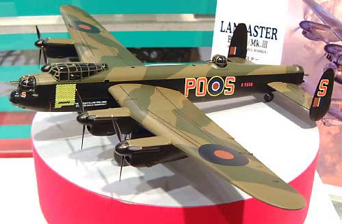 ランカスター B. Mk.1/Mk.3 プラモデル (ハセガワ 1/72 飛行機 Eシリーズ No.E023) 商品画像_2