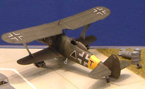 ヘンシェル Hs123A-1 プラモデル (タミヤ 1/48 飛行機 スケール限定品 No.89647) 商品画像_2