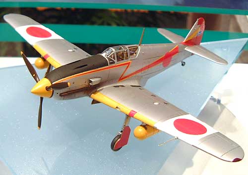 川崎 キ61 三式戦闘機 飛燕 1型 甲/乙 プラモデル (ハセガワ 1/48 飛行機 限定生産 No.09613) 商品画像_2