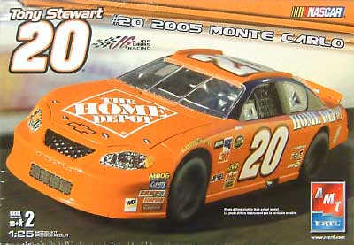 2005 シボレー モンテカルロ トニー・スチュワート/ホームデポ プラモデル (AMT/ERTL NASCAR（ナスカー）シリーズ No.38295) 商品画像