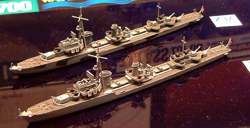 ドイツ海軍駆逐艦 Z級 (Z37-39） バルバラ改修 (2艦セット） プラモデル (タミヤ 1/700 ウォーターラインシリーズ No.908) 商品画像_2