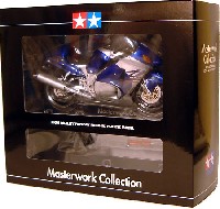 タミヤ マスターワーク コレクション スズキ 隼 1300 (GSX1300R） 2002 (完成品）