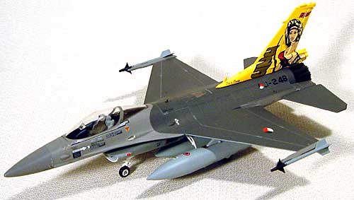 F-16 ファイティングファルコン オランダ空軍 Dirty Diana 完成品 (ウイッティ・ウイングス 1/72 スカイ ガーディアン シリーズ （現用機） No.74076) 商品画像_2