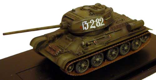 T-34/85 Mod.1944 第22親衛戦車旅団 第5親衛戦車軍団 プラハ 1945 完成品 (ドラゴン 1/72 ドラゴンアーマーシリーズ No.60248) 商品画像_2