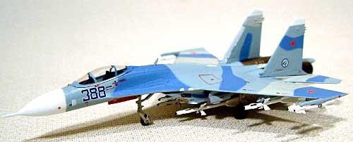 Su-27 フランカー ロシア空軍 #388 完成品 (ワールド・エアクラフト・コレクション 1/200スケール ダイキャストモデルシリーズ No.22046) 商品画像_2