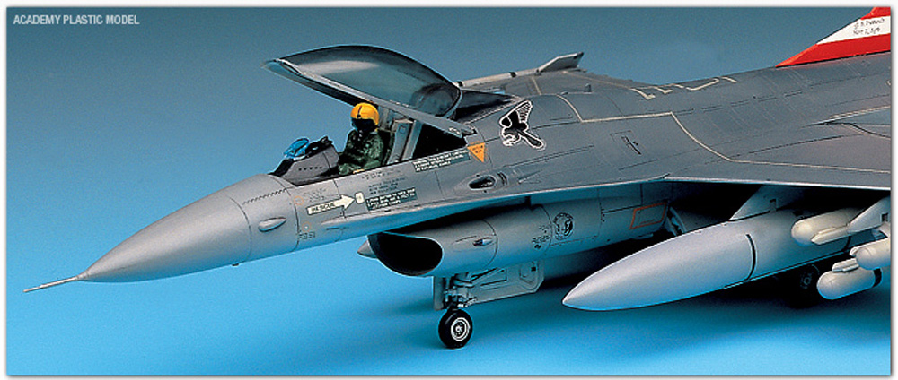 アカデミー Ｆ-16A/C ファイティングファルコン 1/48 Aircrafts 12259