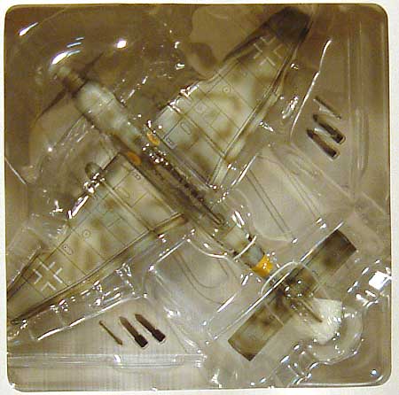 Ju-87 D-3 スツーカ 2./SG2. インメルマン ウクライナ 1944年1月 完成品 (ホビーマスター 1/72 エアパワー シリーズ （レシプロ） No.HA0113) 商品画像_2