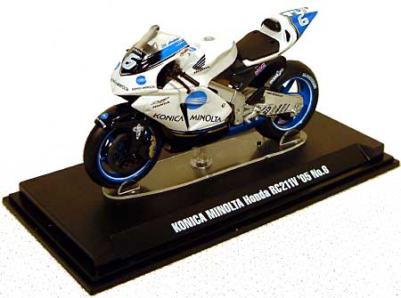 コニカ ミノルタ ホンダ RC211V 2005 No.6 (完成品） 完成品 (タミヤ 1/24 コレクターズクラブ No.26803) 商品画像_1