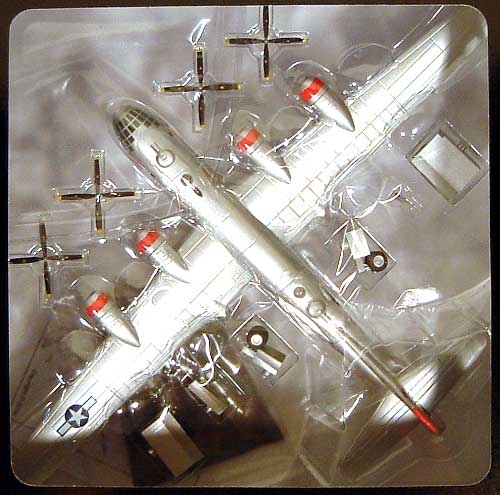 B-29 スーパーフォートレス ルック　ホームワード　エンジェル 39th BS/6th BG 完成品 (ドラゴン 1/144 ウォーバーズシリーズ No.51011) 商品画像_2