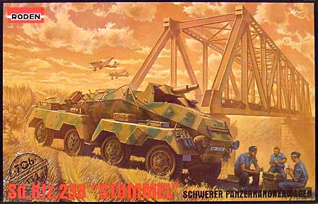 ドイツ Sd.Kfz.233 75mm砲搭載8輪装甲車 シュツンメル プラモデル (ローデン 1/72 AFV MODEL KIT No.072T706) 商品画像