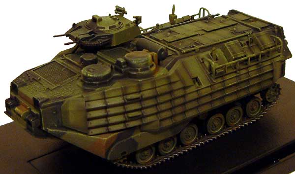 AAVP7A1 RAM/RS w/EAAK 第2水陸両用強襲大隊 USMC イラク2005 完成品 (ドラゴン 1/72 ドラゴンアーマーシリーズ No.60279) 商品画像_1