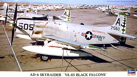 AD-6 スカイレーダー VA-85 ブラックファルコンズ プラモデル (ハセガワ 1/72 飛行機 限定生産 No.00843) 商品画像